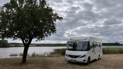 Happy Memories – Langboek korting_Volledig complete zeer luxe inrichting 4per Familie Camper