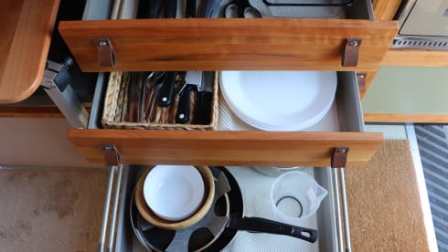 Reddy – Unique DIY Mercedes Sprinter