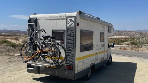 Traveller – Spacious, adventurous and reliable Fiat Ducato Traveller 6 pers.