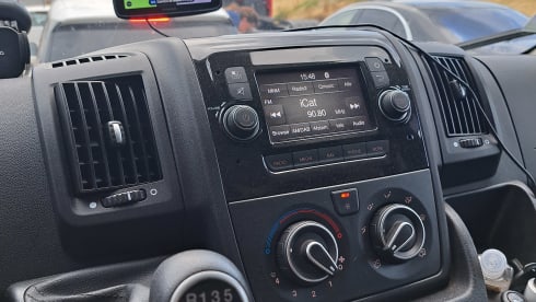 Boxervan – Offgrid Campervan Peugeot Boxer 2022 L3H2
