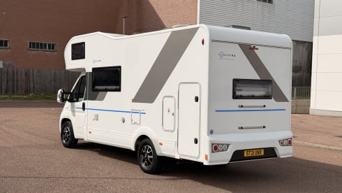 Great Scottish Cruiser – Caravane Fiat 7 couchages avec alcôve à partir de 2021