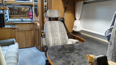 4-person Hymer integrated from 2003