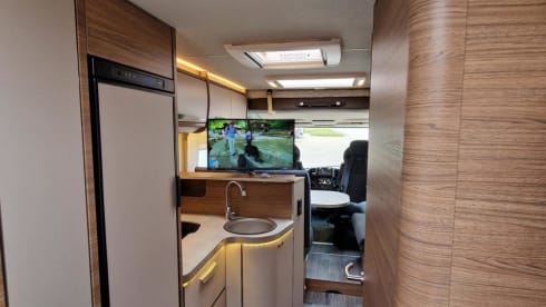 Knaus Live 1 700 meg 2022 (Aut, 180hp, LED lighting, air conditioning, carplay, TV)