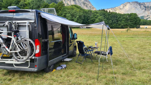 Black Rhino – Compact (5m41) Hobby K55, Automatic 150pk Fiat Ducato, with all the luxury