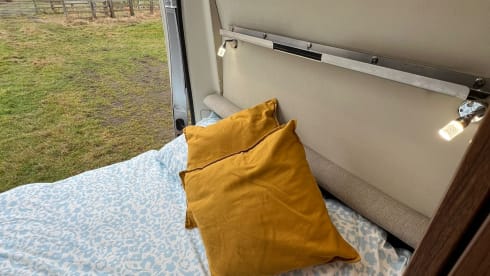 Silver Fox – 4 berth Autotrail bus from 2018