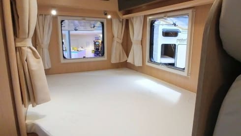A-type – Beautiful camper (automatic); €300 discount from July 4th to July 18th