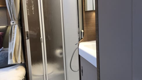 Knaus VanTi 550 MF Vansation B