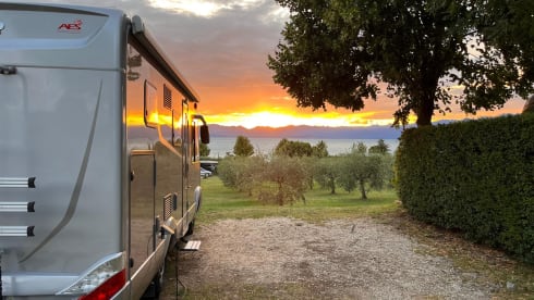 2p Hymer ML540