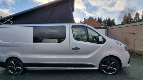 4 berth Renault campervan from 2015