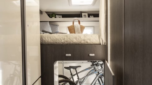 Rover – New 2026 Roller Team 4 berth off-grid ready Motorhome