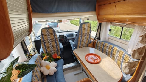 Pino – Patente B Hymer Automatico 6p - In vacanza con Pino 