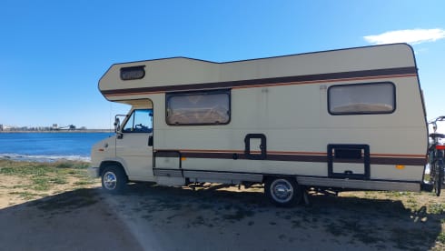 Ride  – 6p Fiat alcove from 1986