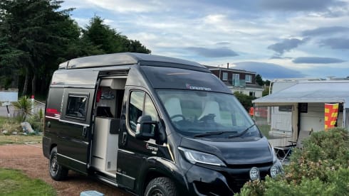 Macallan – 4 berth Dreamer D55 Up 2022