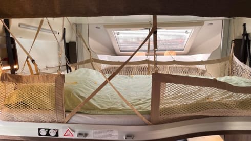 4p Benimar semi-integrated uit 2022