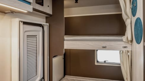 Mull – 6 Berth Motorhome 