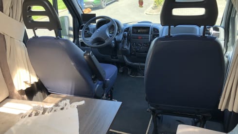 Zeer ruime nette camper – 4p Fiat semi-integrated from 2004