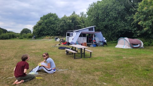 Kever – Our beautiful white VW camper