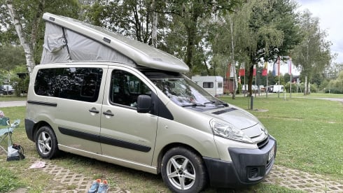 Good Wave - Adventure Vehicle