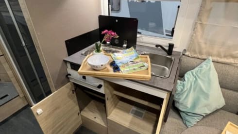 C01 – 4p Chausson semi-integrated uit 2025