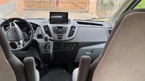 4p Chausson semi-integrated from 2019