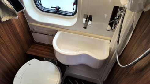 Living Stone 2 – LAIKA Ecovip 300