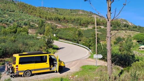 Großer Bus, unser Yello-U-Boot
