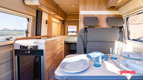 Hymer 2021 4p: fully equipped and compact travel