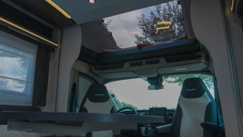 FORD CHAUSSON 640 170CAR TITANIUM PREMIUM