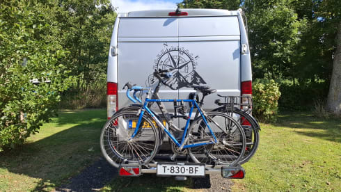 2-person Peugeot bus from 2012