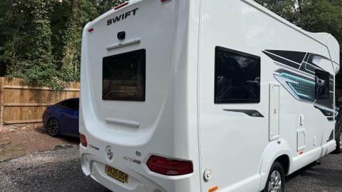 Luna – Swift Voyager 475 Auto