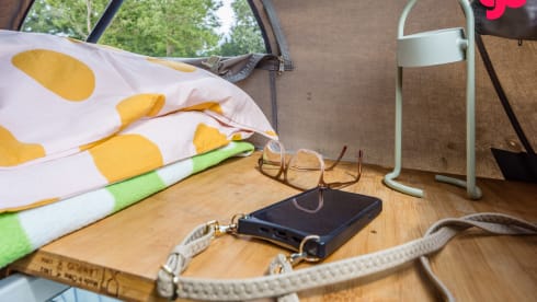 Menoenie – 4-person Volkswagen camper van