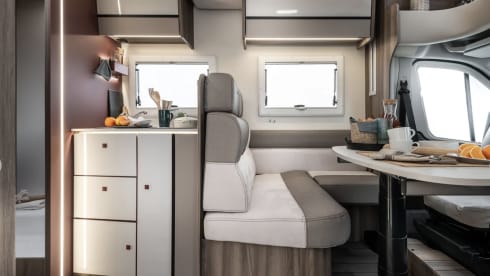 5p Roller Team semi-integrated uit 2021