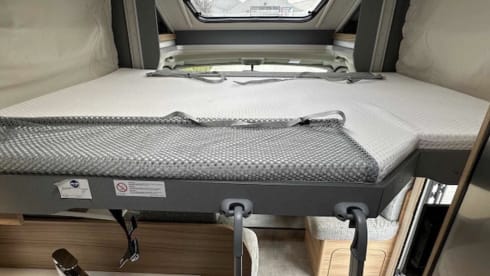 onze camper – 4p Dethleffs semi-intégré à partir de 2021