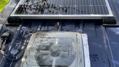 Jack (hit the road) – 2p Ford campervan uit 2010