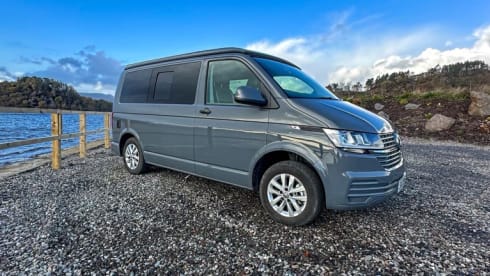 Acorn – 4 Berth Luxury VW Pop Top Campervan Loch Lomond