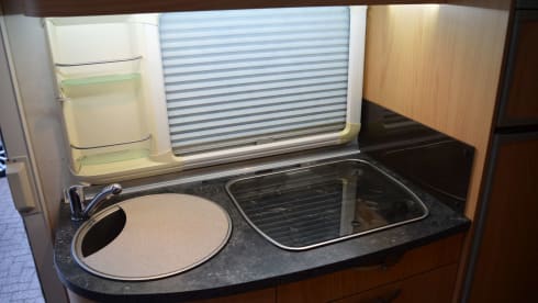 Beautiful complete and very neat 4-person camper (Fiat Ducato Bürstner)