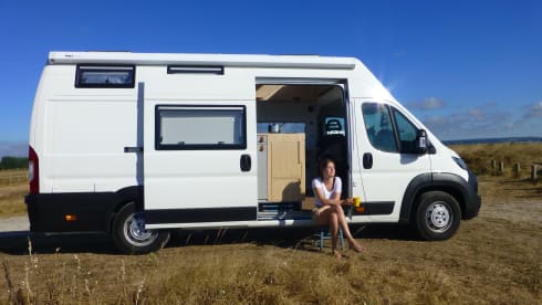 Boxer XL for tall people, surf camper with large garage