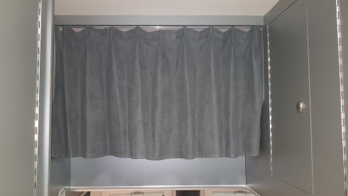 Zwerver – Luxe Mercedes camperbus 4x4