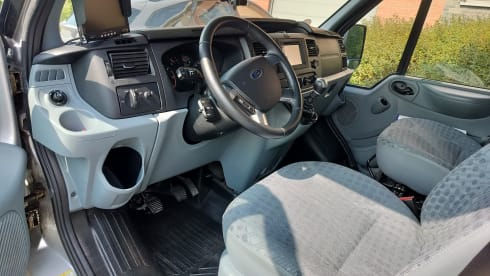 4p Eura Mobil alcove from 2011