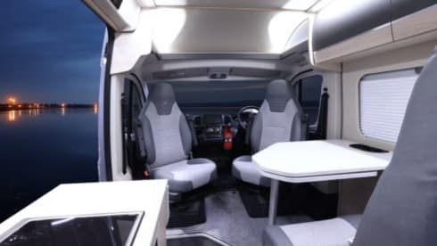 Floyd – 2026 Auto Trail fully off-grid Campervan 