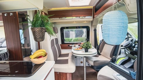 Cees – 2p Adria Mobil bus from 2017