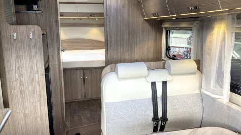 Goldie – 5 berth Carado integrated from 2018