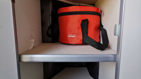 Mighty Five – Rent a campervan Ford Nugget via Goboony (185 HP, year 2020, Westfalia)