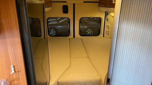 Adria Twin SLX, bed length, km free, (e-bike) bicycle carrier 