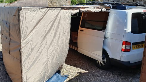 Reiver – Volkswagen T5 Campervan