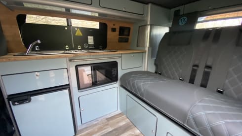 Clara – 4 berth 2024 VW Campervan, insurance included!