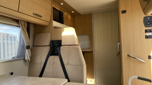 4 berth Peugeot semi-integrated from 2013
