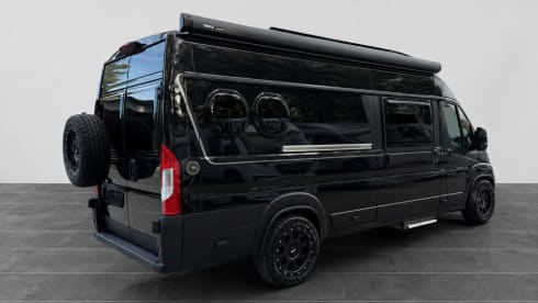 Malibu-Wohnmobil für 4 Personen ab 2024
