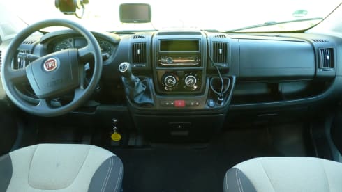 2p Fiat bus from 2016