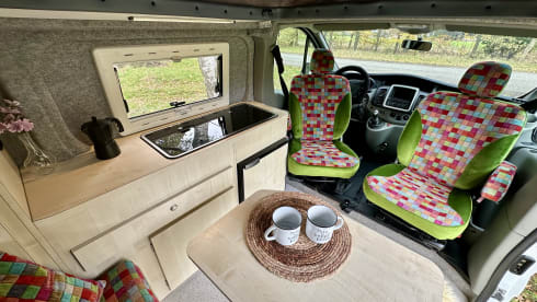 Toscane – Minibus Renault 2 places de 2013